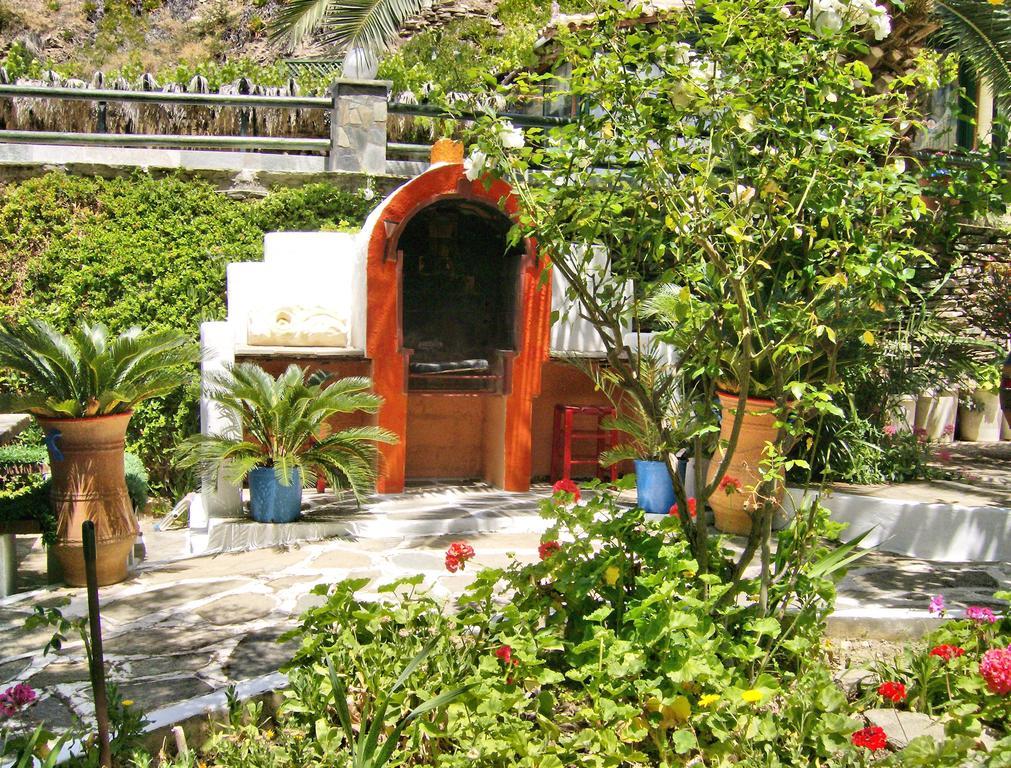 Villa Rena Batsi  Exterior photo